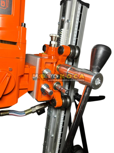 Бурильная установка GTM BMK-300/2АC со стойкой и наклоном 45°