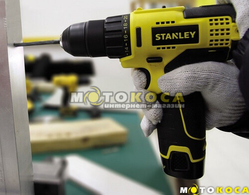 Аккумуляторный шуруповерт Stanley STCD1081B2 10,8 В Li-Ion